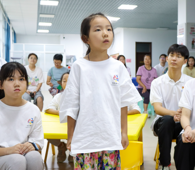 巨大内卷压力的学生而言孩子们的童真则是最宝贵的“解压阀” 巨大内卷压力的学生而言孩子们的童真则是最宝贵的“解压阀”